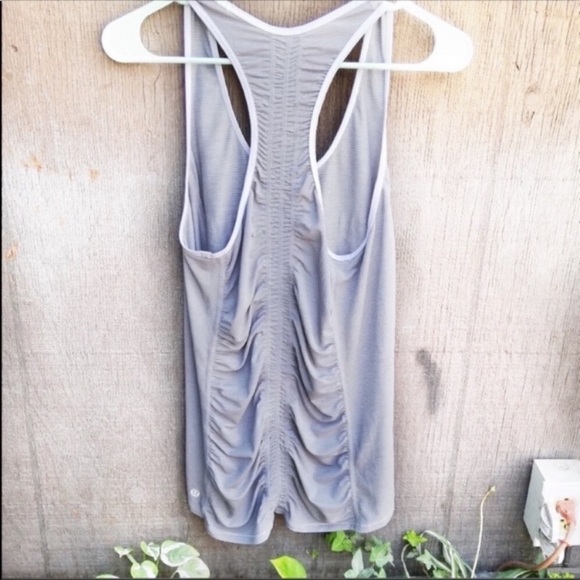 LULULEMON runner up tank in gray Size - Picture 5 of 6
